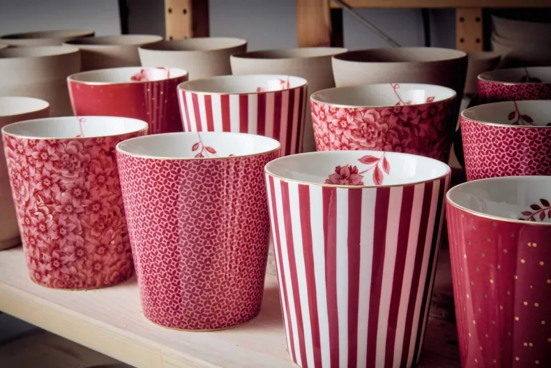 Royal Stripes Mok Bloemen Donkerroze